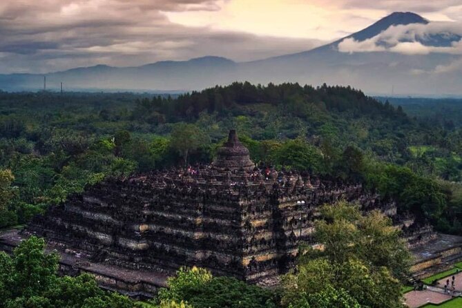 1 day tour borobudur temple,prambanan temple,plaosan temple - Why this Borobudur–Plaosan–Prambanan route makes sense