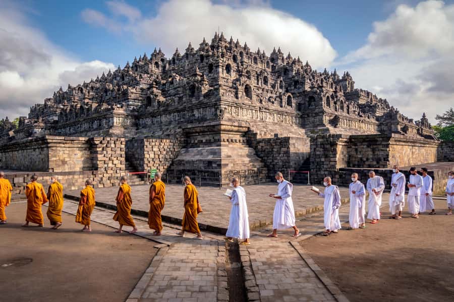 Bali to Yogya: Bromo, Ijen, Tumpak sewu, Prambanan,Borobudur - Should you book this tour?