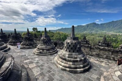 Borobudur Climb-up & Prambanan Day Tour (Tickets Guarantee) - Getting out of Yogyakarta: pickups that reduce stress