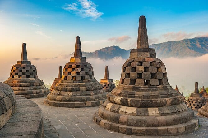 Borobudur Full Climb Up Access and Selogriyo Rice Terrace Tour - How the 6–10 Hour Timing Really Helps You