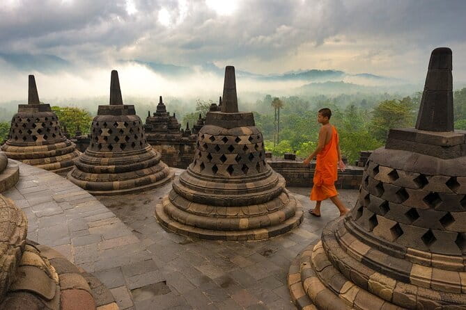 Borobudur Full Climb Up Access and Selogriyo Rice Terrace Tour - Should You Book This Borobudur and Selogriyo Day Tour?