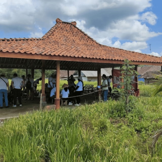 Borobudur: Pottery Making Workshop - What Happens During the Pottery Session (30 Minutes to 1 Hour)
