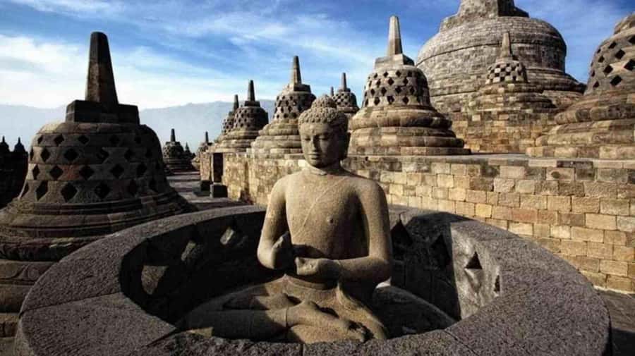Borobudur structure climb and Prambanan ticket included - Prambanan Temple complex: Hindu grandeur with a Buddhist twist