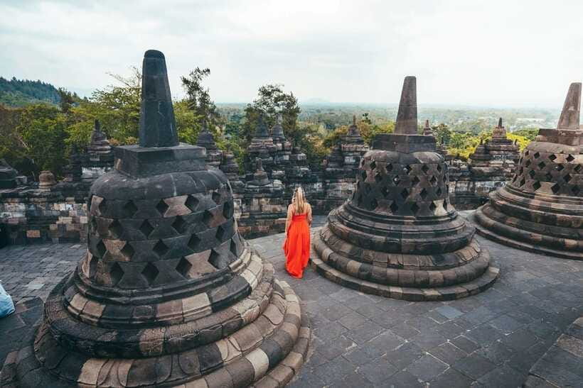 Borobudur Sunrise and Prambanan Tour from Yogyakarta - Prambanan after Borobudur: the shift from Buddhist stone stories to Hindu myth