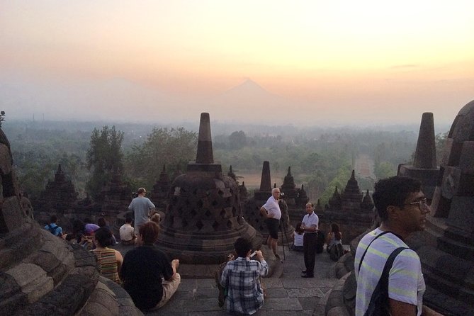 Borobudur Sunrise on Hill with Dieng Plateau Tour from Yogyakarta - How this tour fits into a Central Java itinerary