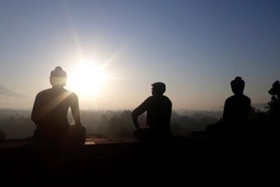 Borobudur Sunrise Tour-Special Package - Borobudur sunrise: 3 hours inside the big moment
