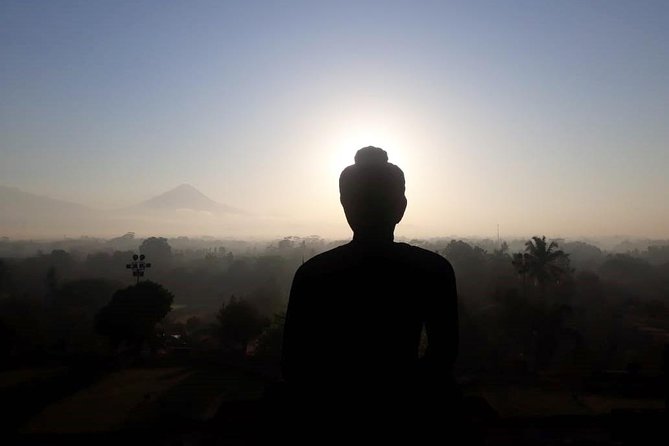 Borobudur Sunrise Tour-Special Package - The driver factor: when it turns into a fun morning