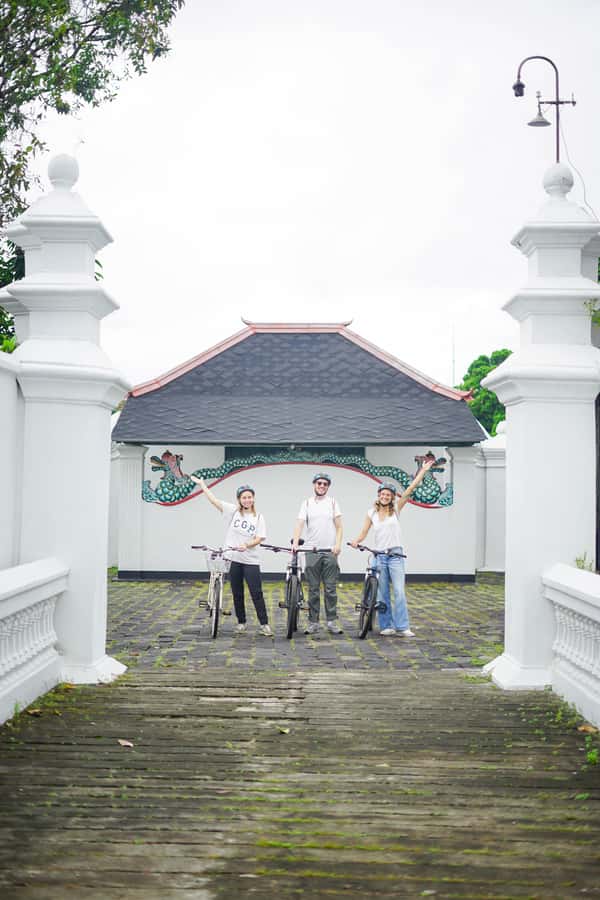 Cycling Tour: Explore The Hidden Gems of Jogja - Visit local industry: a practical look at how things get made