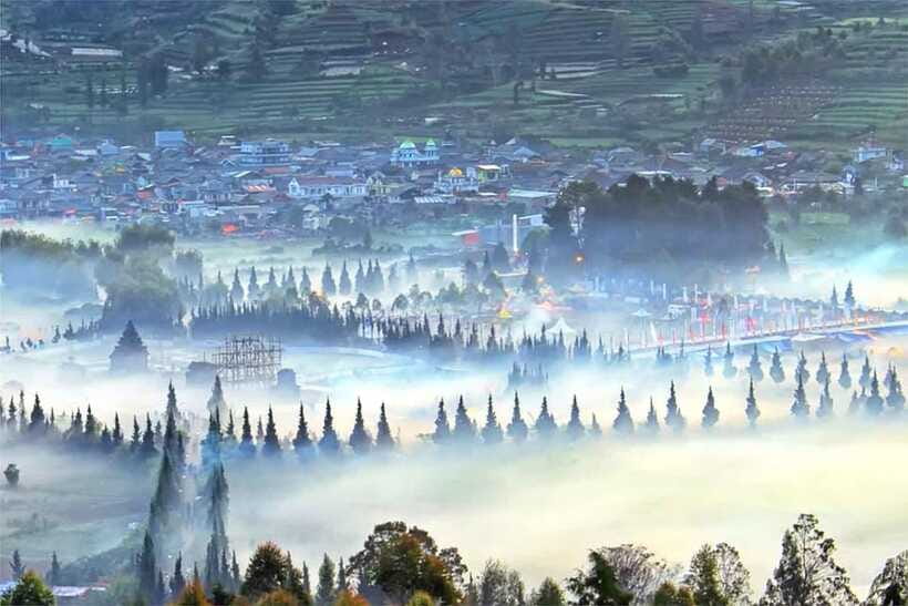 From Yogyakarta: 12-Hour Guided Dieng Plateau Sunrise Trip - Who should book this Dieng Plateau sunrise trip?
