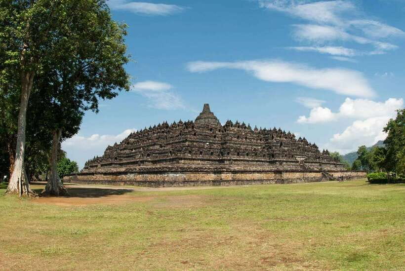 From Yogyakarta: Borobudur Trip with Guided Tour Options - Who this Borobudur trip suits best