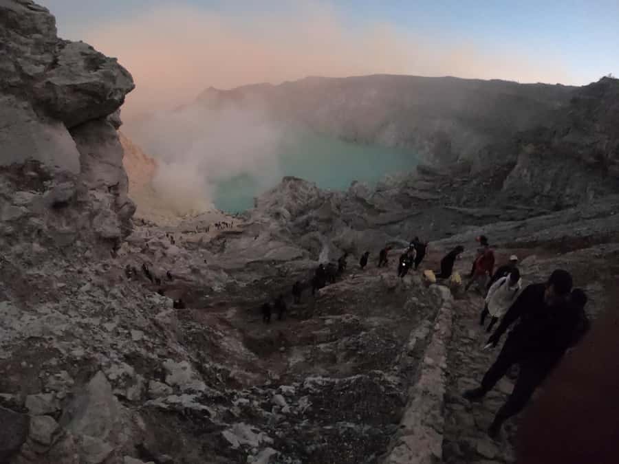 From Yogyakarta : Bromo-Ijen-Ketapang Port (3D2N) - Price and value: is $308 reasonable for 3 days like this?