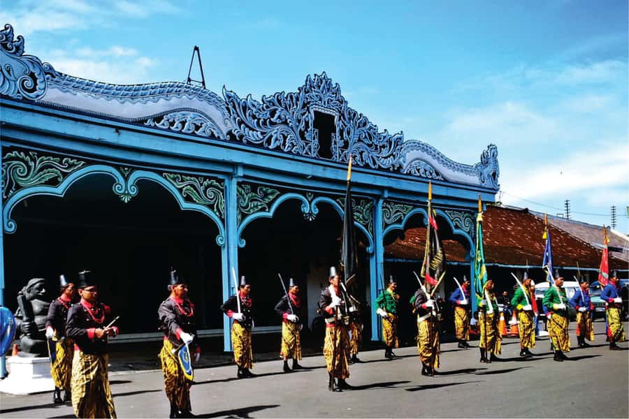 From Yogyakarta: Cetho, Sukuh Erotic Temple and Solo City - Sukuh Erotic Temple: visit it thoughtfully, not quickly