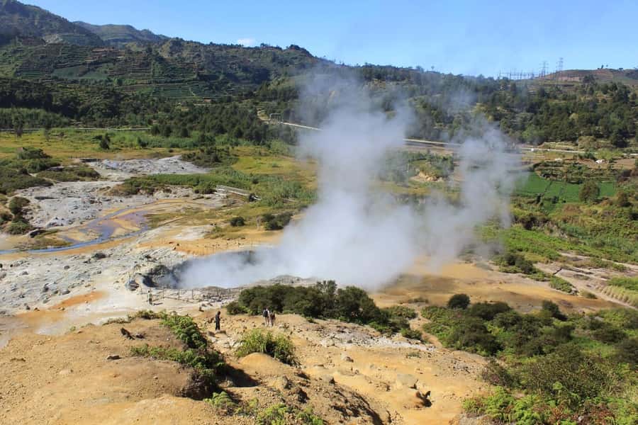 From Yogyakarta : Dieng Plateau Fullday Tour - Arjuna Temple Complex and the Dieng viewpoints: where the day gets spiritual