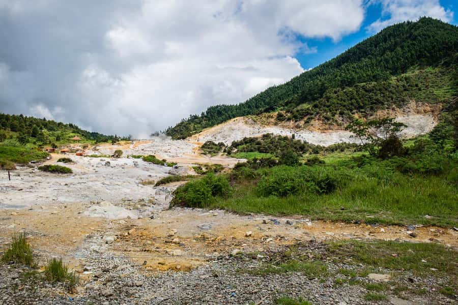 From Yogyakarta : Dieng Plateau Fullday Tour - The long mountain road: what you’re really paying for