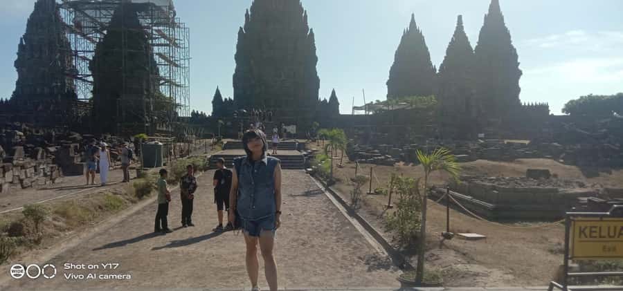 Guarantee Borobudur Temple Structure & Prambanan Temple. - Stop 3: Prambanan and the Shiva house story—plus sunset time