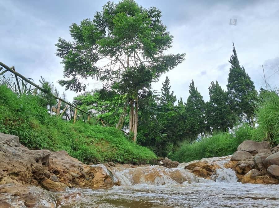Jakarta: Bandung Volcano Day Tour - Ciater Hot Spring: Mineral Soaks and a Reset for Sore Muscles