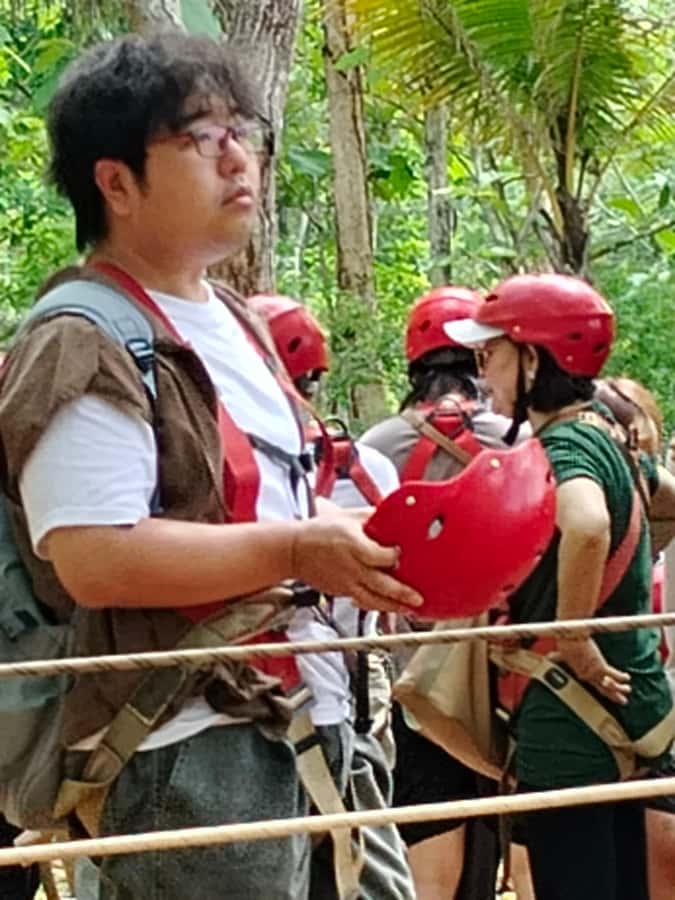 Jomblang & Pindul Cave Tour Yogyakarta - The human factor: drivers like Bibis and guides like Hari