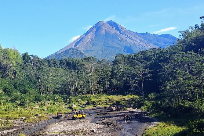 Merapi Volcano and Great Temples Tour - Prambanan Temples: where a temple guide saves your time and attention