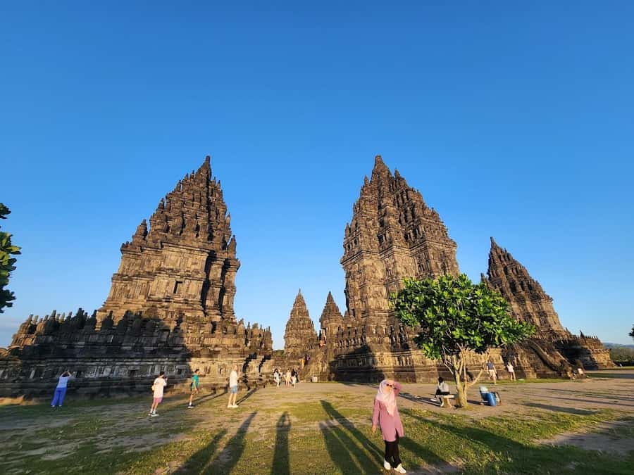 Prambanan Temple Afternoon Tour - Hotel pickup and air-conditioned comfort in Java traffic