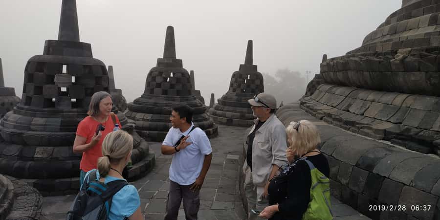 Private Car Yogyakarta: Borobudur Merapi Jeep Tour Prambanan - Borobudur, Pawon, and Mendut: reading the Buddhist story in stone