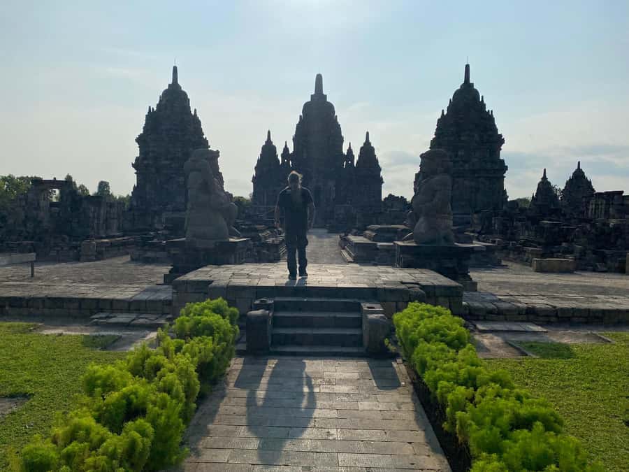 Private Car Yogyakarta: One Day Tour Borobudur and Prambanan - Price Breakdown: What You’re Paying For vs What You Still Need to Budget