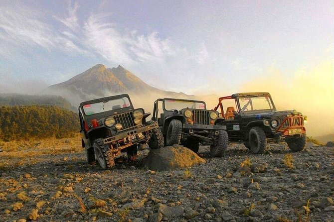 Private Lava Tour By Jeep In Merapi Volcano Including Sunrise - Guide service and transportation: why Tulus makes this feel personal
