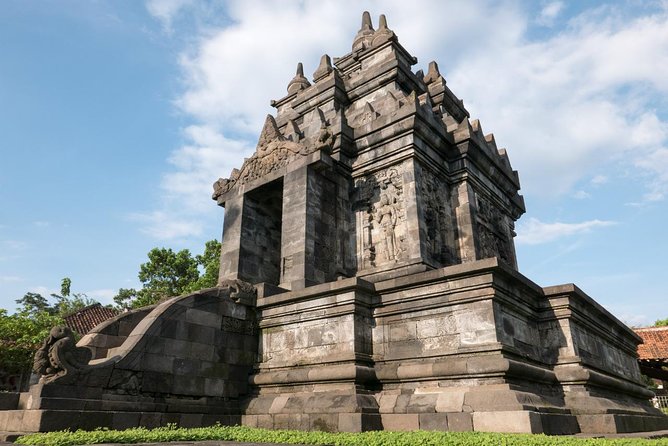 Punthuk Setumbu Sunrise, Borobudur Temple & Merapi Lava Tours - Merapi by 4WD: Kaliadem village, Banker, Sisa Hartaku, and Alien Stone