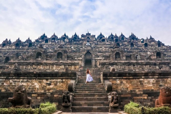 Punthuk Setumbu Sunrise, Borobudur Temple & Merapi Lava Tours - Ethical note: elephant rides near Borobudur areas