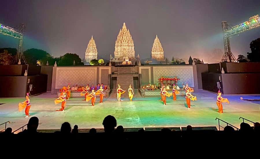 Sunset at Prambanan and Sendratari Ramayana Ballet Prambanan - Easy Yogyakarta pickup and a smooth, guided ride