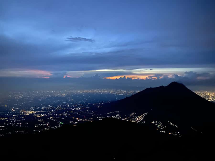 Yogyakarta: 1 Day Trip Mount Merbabu Sunrise Hike - Who should book this hike, and who should skip it