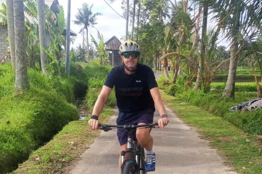 Yogyakarta: 3-Hour Bike Tour Through Villages with Transfers - Leaving the City: Getting Into the Countryside Mindset