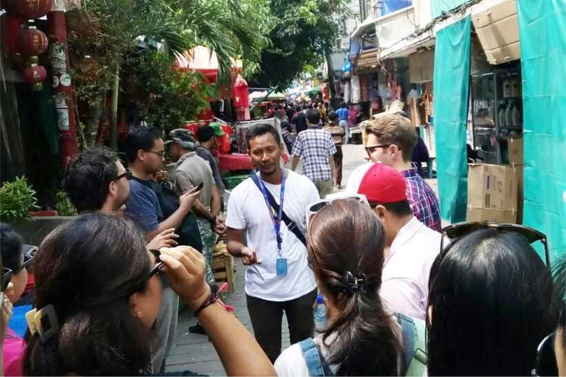 Yogyakarta: 3-Hour Night Walking with Street Food Tasting - The Walking Time: What to Make of the 10-Hour Label