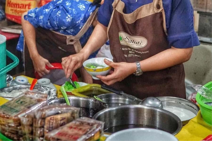 Yogyakarta: 3-Hour Night Walking with Street Food Tasting - Price and Value: Is $19 Worth It in Yogyakarta?