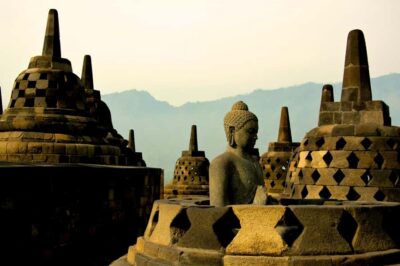 Yogyakarta: Borobudur guarantee climb up & Prambanan Sunset - From Hotel Pickup to Borobudur: Fast Start, Fewer Headaches