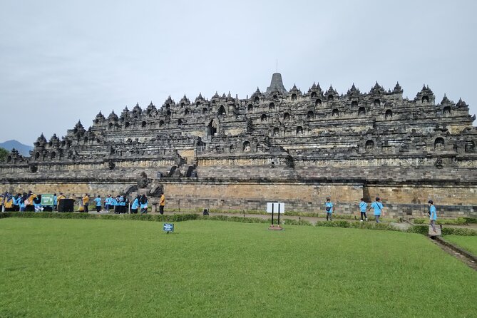 Yogyakarta: Borobudur Sunrise and Prambanan Temple Private Tour - Key things I’d bet on before you book