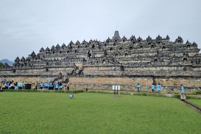 Yogyakarta: Borobudur Top Access (Ticket Assistance) & Selogriyo - How Borobudur top access changes the day