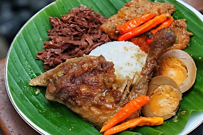 Yogyakarta Culinary&Walking Tour with English/France/Italy guide - Yogyakarta culinary walking tour: why Malioboro works so well