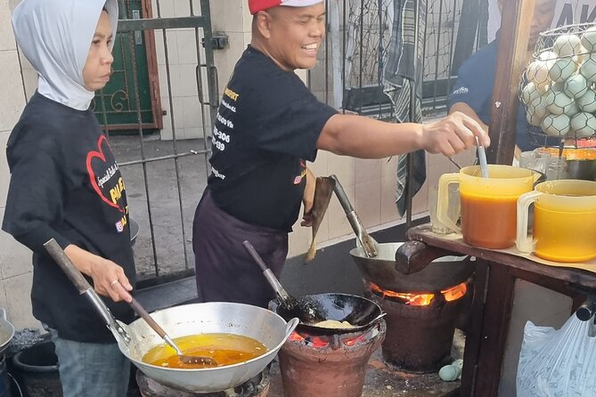 Yogyakarta Culinary&Walking Tour with English/France/Italy guide - Who should book this tour?