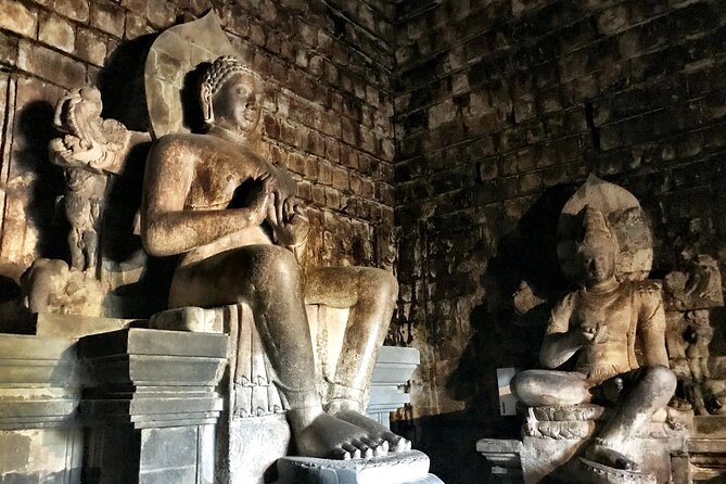 Yogyakarta Day trip Borobudur & Prambanan Temples - Borobudur with Syailendra roots: what you should pay attention to
