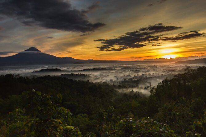Yogyakarta Day trip Borobudur & Prambanan Temples - Punthuk Setumbu sunrise: more than just photos