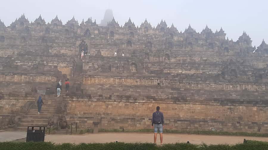 Yogyakarta Experience one day tour Borobudur and Prambanan - Practical Stuff: What to Bring, Wear, and Avoid (Rain or Shine)