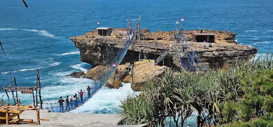 Yogyakarta: Explore Pindul Cave, Oyo River & Timang Beach - Should You Book This Yogyakarta Adventure?