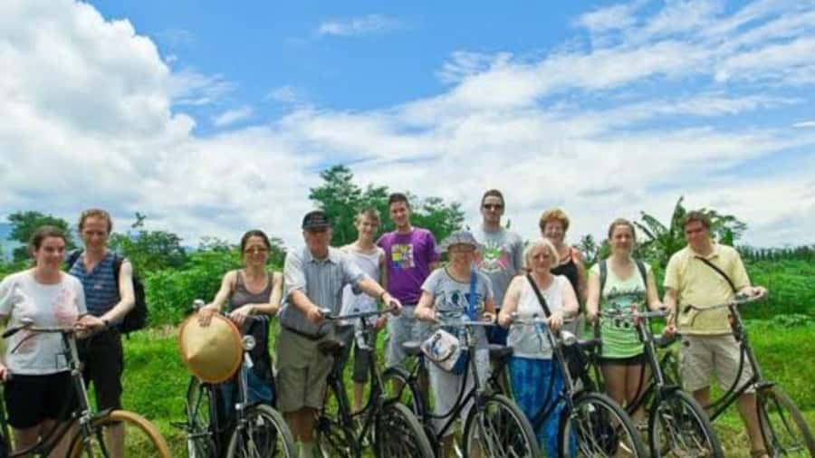 Yogyakarta: Half-Day Guided Bike City Tour - Vredeburg Museum by Bike: Colonial Walls with Independence Context