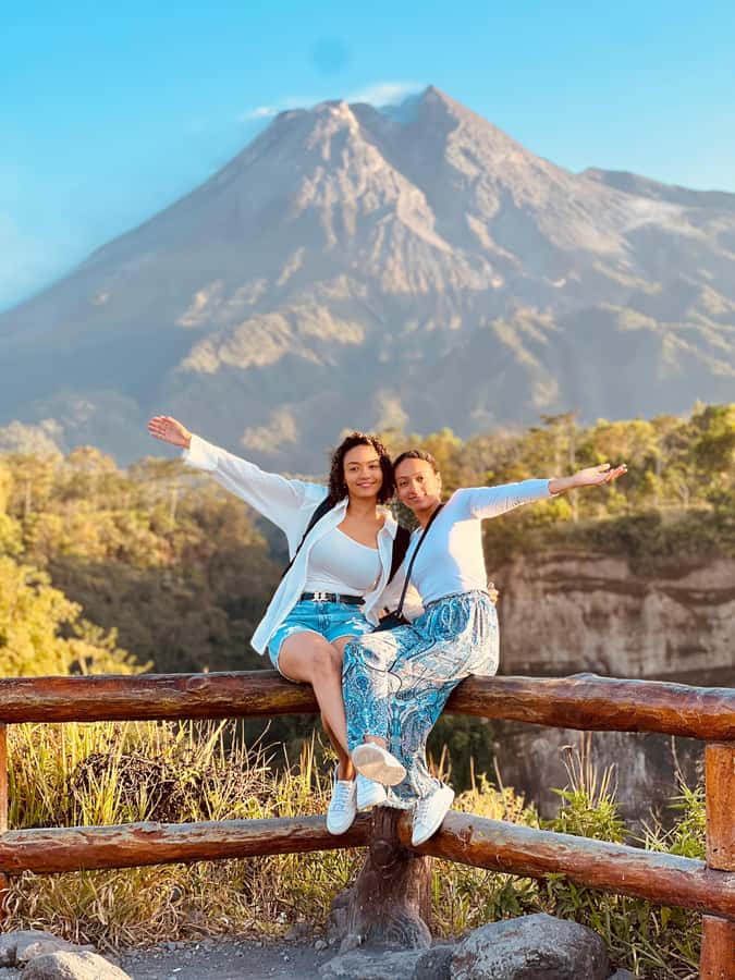 Yogyakarta Jeep 4wd Merapi lava Tour Adventure - Merapi by jeep: what makes this outing feel real