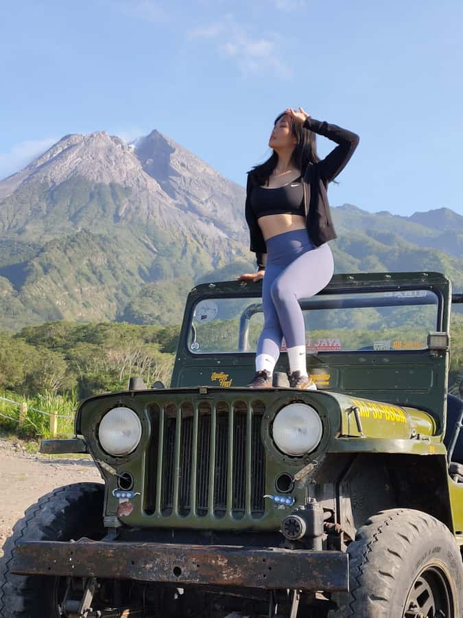 Yogyakarta Jeep 4wd Merapi lava Tour Adventure - Pickup in Yogyakarta and why the small group helps