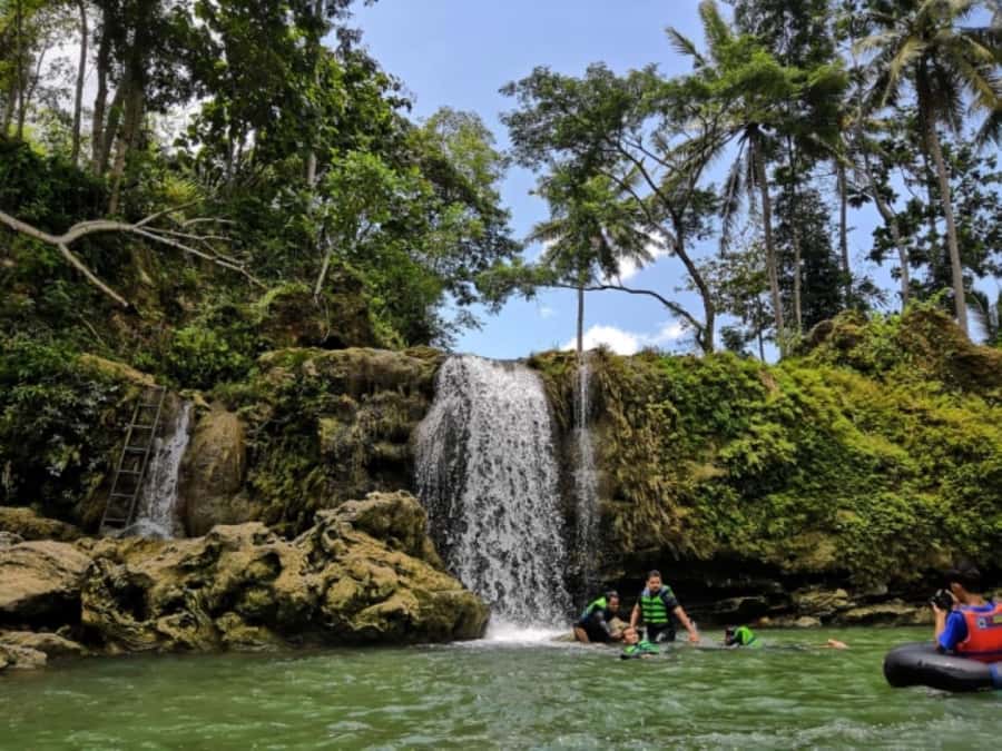 Yogyakarta: Jomblang and Pindul Cave Guided Day Trip - Who this tour suits best (and who should skip it)