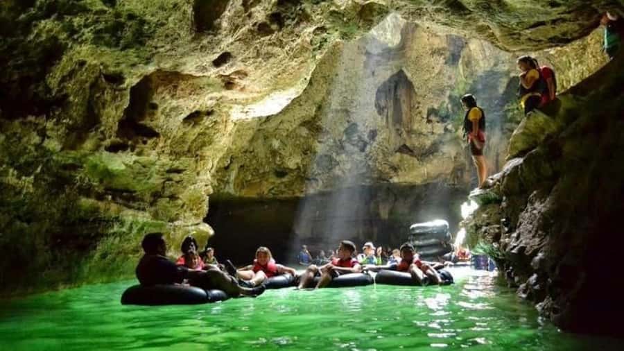 Yogyakarta: Jomblang and Pindul Cave Guided Day Trip - From your hotel to the cave village: transport that keeps you sane