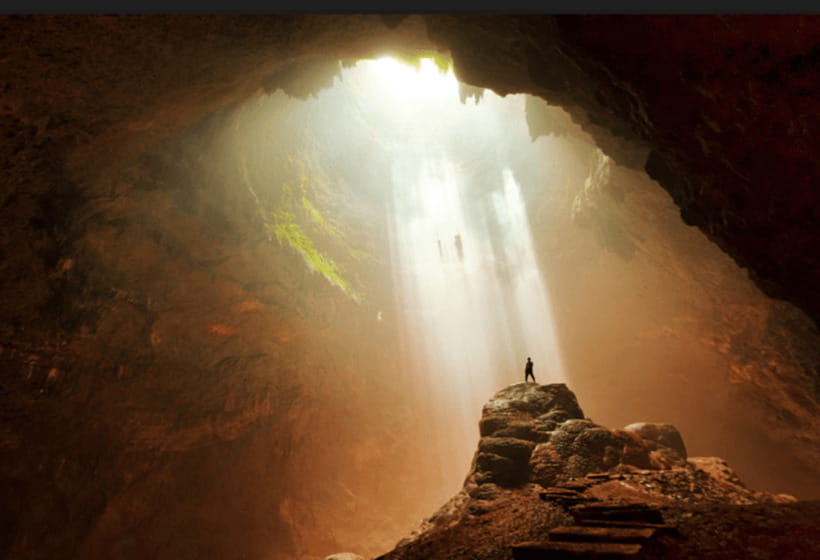 Yogyakarta: Jomblang and Pindul Caves Tour with Lunch - Jomblang Cave: the 60m descent and the light trick people travel for