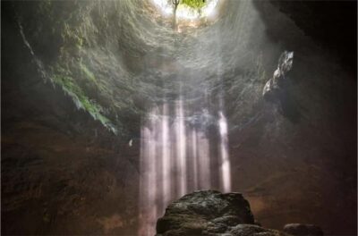 Yogyakarta: Jomblang Cave Day Trip with Pickup and Entry Fee - Getting to Jomblang: your driver’s job is timing