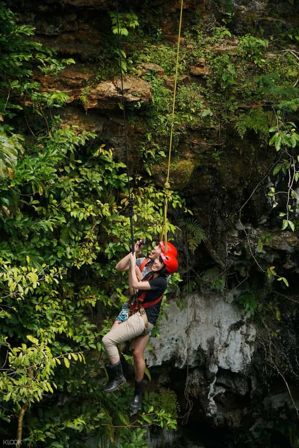 Yogyakarta : merapi sunrise, jomblang and pindul caves trip - Merapi Sunrise Jeep: Volcanic Trails and Big Views (When the Sky Cooperates)